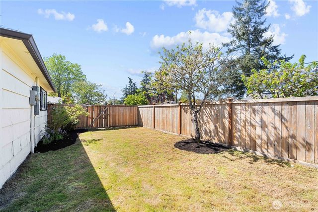 1324 116th Street, Tacoma, WA 98444