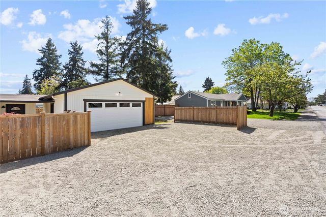 1324 116th Street, Tacoma, WA 98444