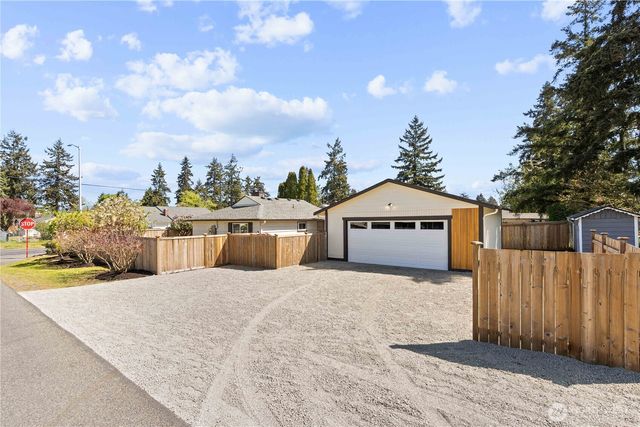 1324 116th Street, Tacoma, WA 98444