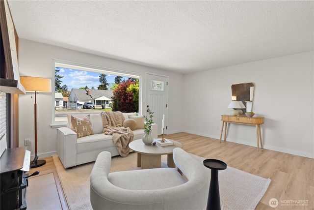 1324 116th Street, Tacoma, WA 98444