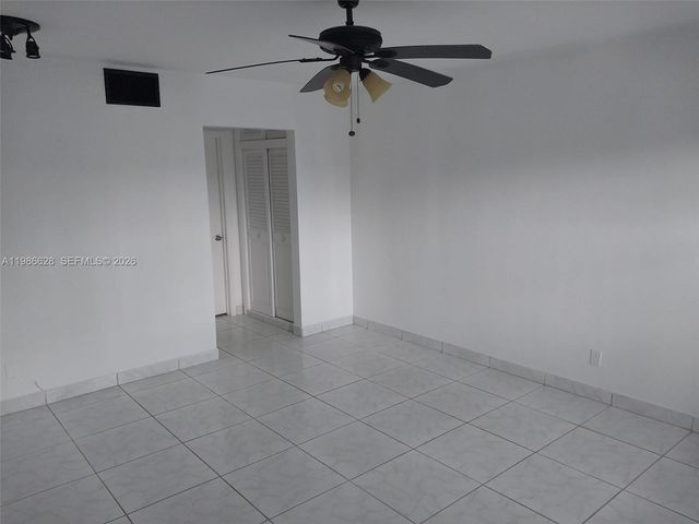 1050 Atlantic Shores Blvd 106, Hallandale Beach, FL 33009