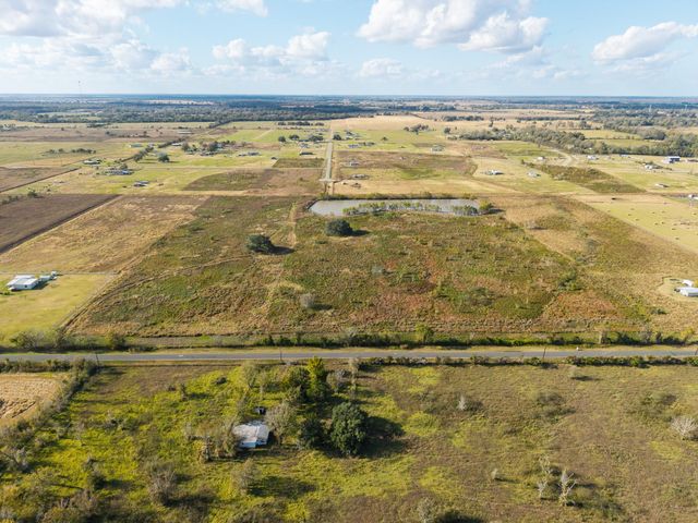 7017 County Road 100, Boling, TX 77420