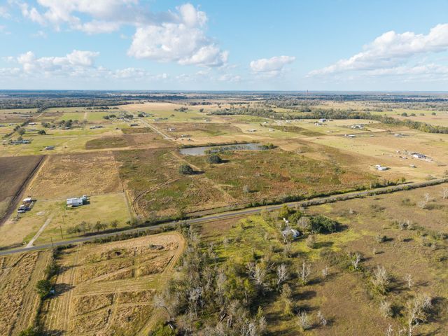 7017 County Road 100, Boling, TX 77420