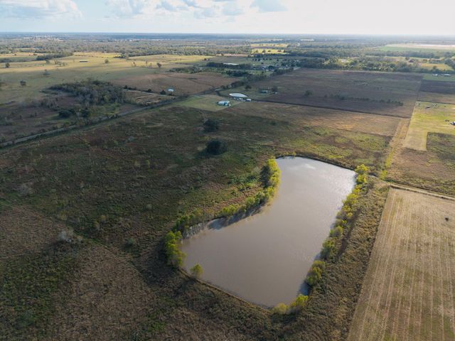 7017 County Road 100, Boling, TX 77420