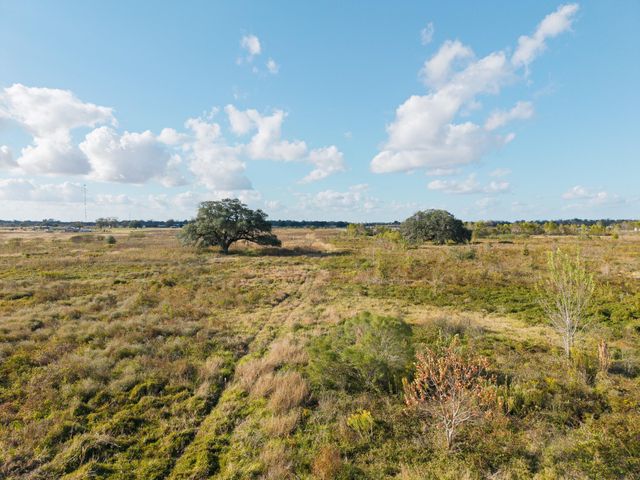 7017 County Road 100, Boling, TX 77420