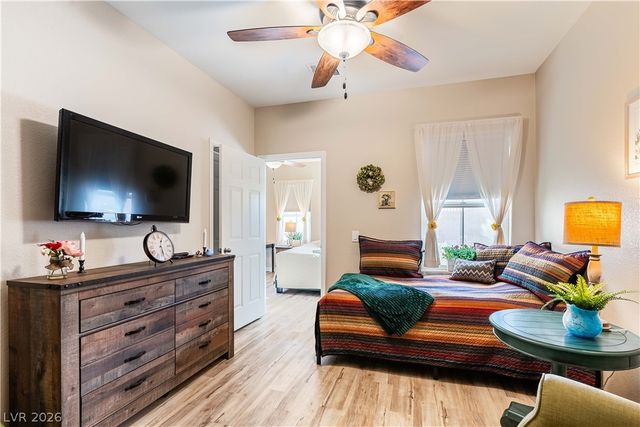 7324 Royal Melbourne Drive, Las Vegas, NV 89131