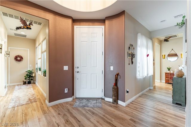 7324 Royal Melbourne Drive, Las Vegas, NV 89131