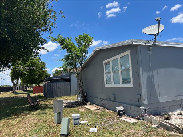 20016 NW 56 Avenue, Miami Gardens, FL 33055