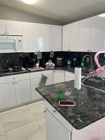 20016 NW 56 Avenue, Miami Gardens, FL 33055