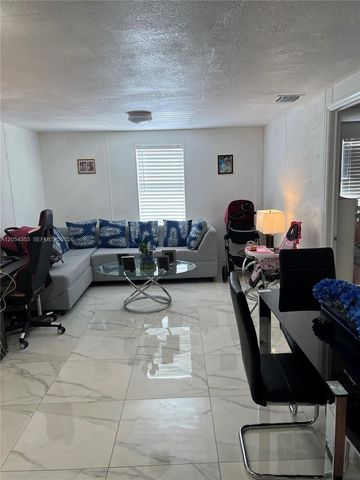 20016 NW 56 Avenue, Miami Gardens, FL 33055
