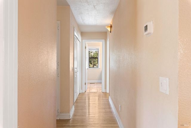 2210 Cedar Hill Way, Lakeport, CA 95453
