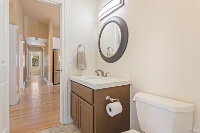 2210 Cedar Hill Way, Lakeport, CA 95453