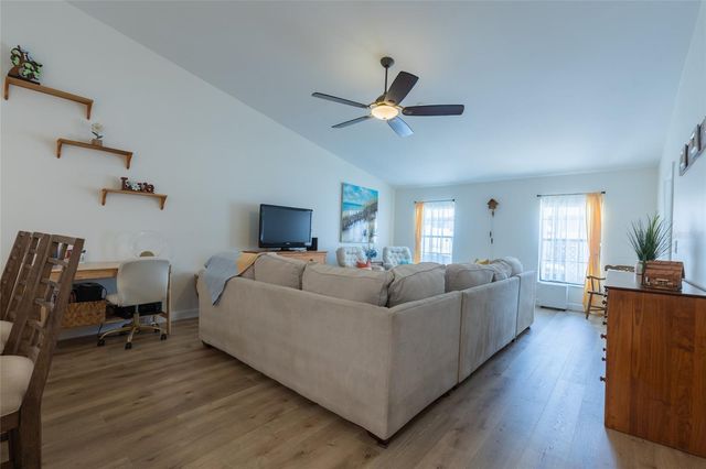 2013 DOVER COURT, Oldsmar, FL 34677