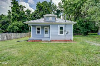 1803 Indian Ridge Road, Johnson City, TN 37604