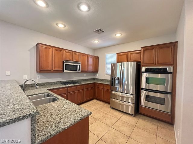 5547 Fairmeade Way, Las Vegas, NV 89135