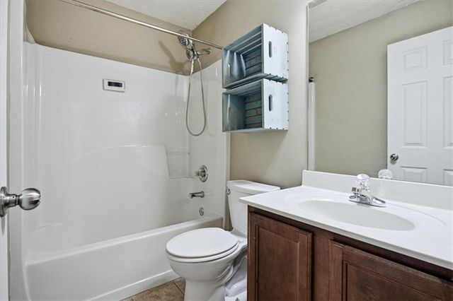 905 Tamarisk Place, Canton, GA 30114