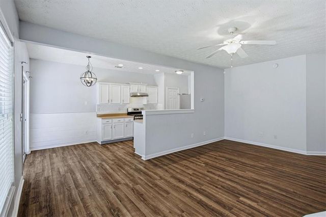 905 Tamarisk Place, Canton, GA 30114