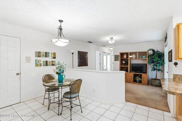 3065 Pineda Crossing Drive, Melbourne, FL 32940