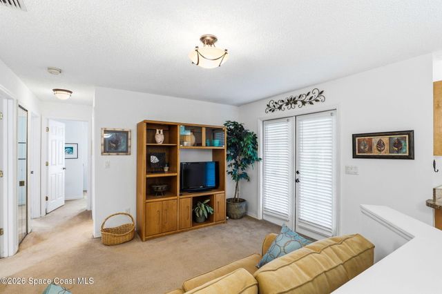 3065 Pineda Crossing Drive, Melbourne, FL 32940