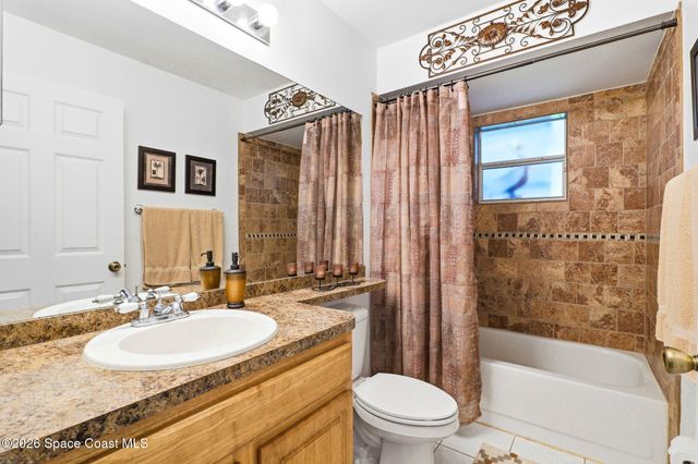 3065 Pineda Crossing Drive, Melbourne, FL 32940