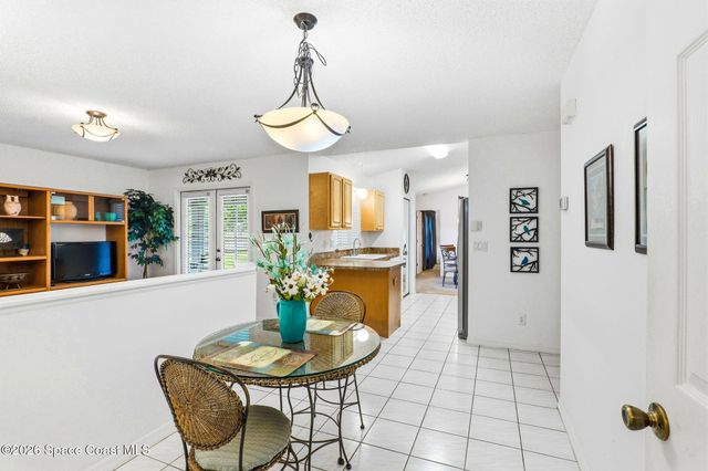 3065 Pineda Crossing Drive, Melbourne, FL 32940