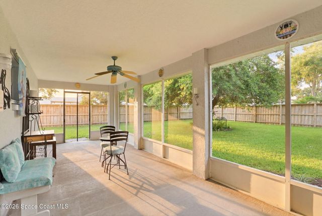 3065 Pineda Crossing Drive, Melbourne, FL 32940
