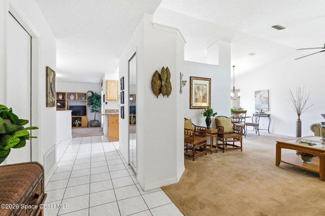 3065 Pineda Crossing Drive, Melbourne, FL 32940