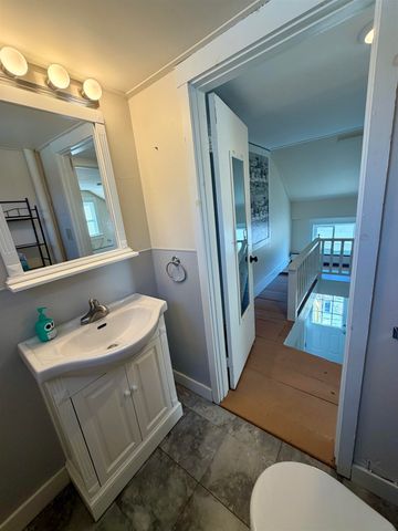 77 Monadnock Highway, Swanzey, NH 03446