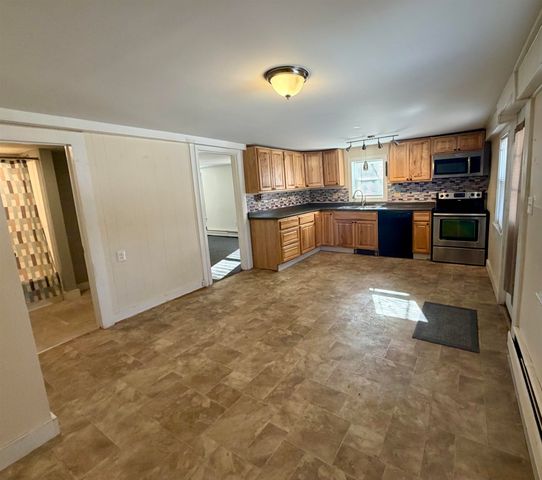 77 Monadnock Highway, Swanzey, NH 03446