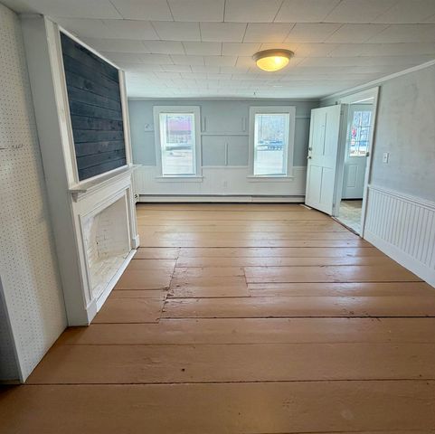 77 Monadnock Highway, Swanzey, NH 03446