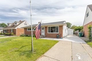 37613 Castle Drive, Romulus, MI 48174