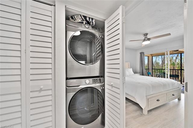 16881 Davis RD 721, Fort Myers, FL 33908
