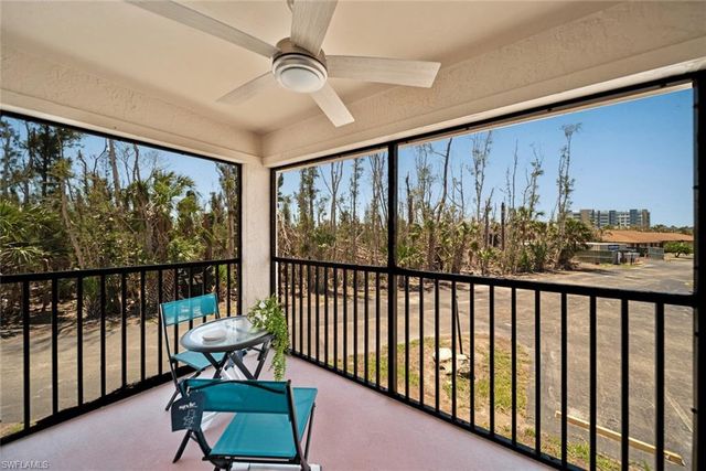 16881 Davis RD 721, Fort Myers, FL 33908