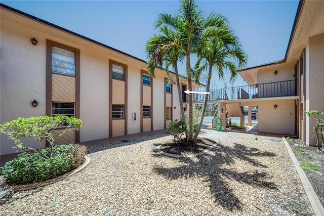 16881 Davis RD 721, Fort Myers, FL 33908