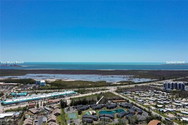 16881 Davis RD 721, Fort Myers, FL 33908
