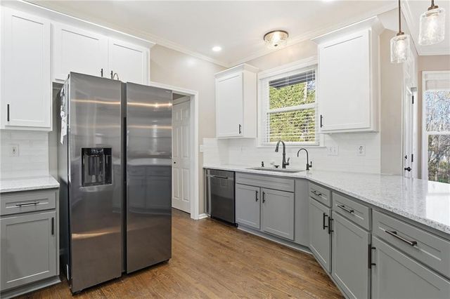 112 Willow View Lane, Canton, GA 30114