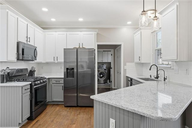 112 Willow View Lane, Canton, GA 30114