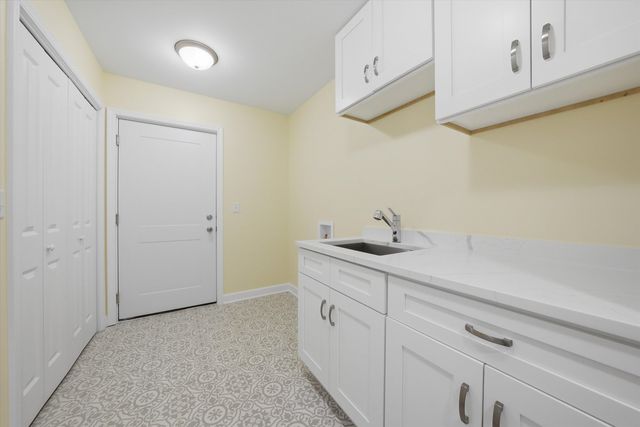 477 Emma Drive, Manteno, IL 60950