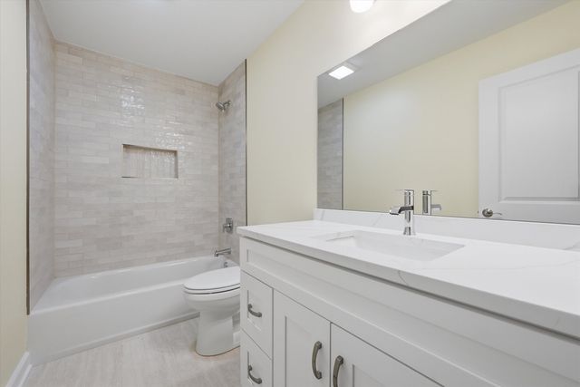 477 Emma Drive, Manteno, IL 60950