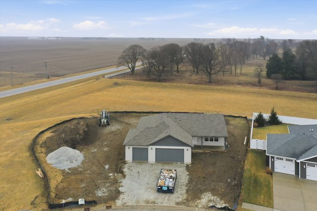 477 Emma Drive, Manteno, IL 60950