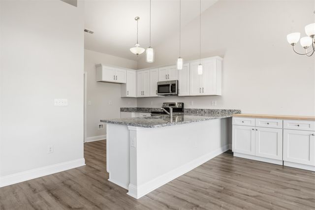 908 Sandridge Rd., Little River, SC 29566