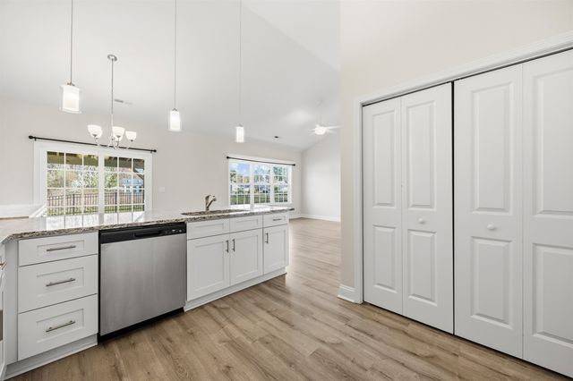 908 Sandridge Rd., Little River, SC 29566