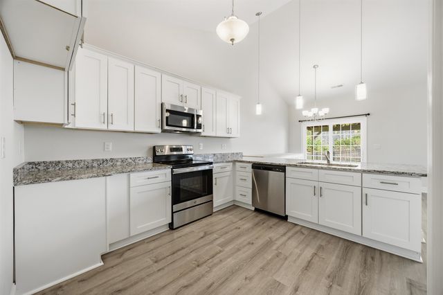 908 Sandridge Rd., Little River, SC 29566