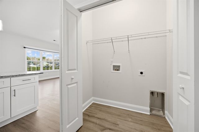 908 Sandridge Rd., Little River, SC 29566