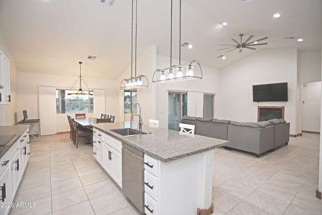 9780 W VISTA BONITO Drive, Casa Grande, AZ 85194