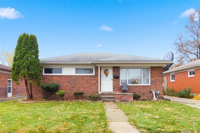 25275 Arlington Street, Roseville, MI 48066