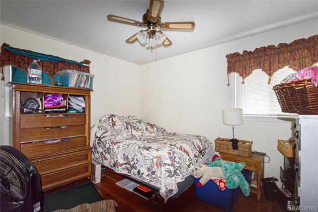 25275 Arlington Street, Roseville, MI 48066