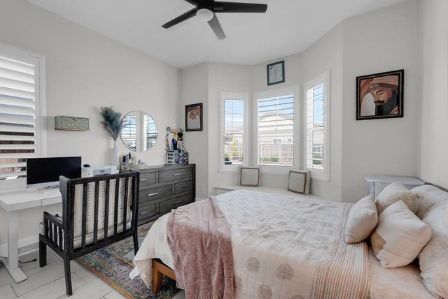 2820 Cameo St, Lodi, CA 95242