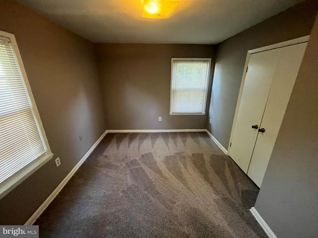8114 NORWOOD DR, Alexandria, VA 22309