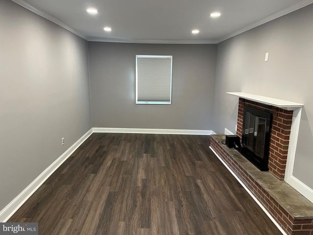 8114 NORWOOD DR, Alexandria, VA 22309
